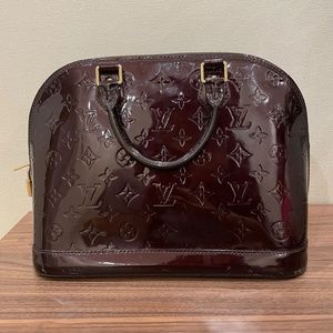 Authentic Louis Vuitton Alma Pm